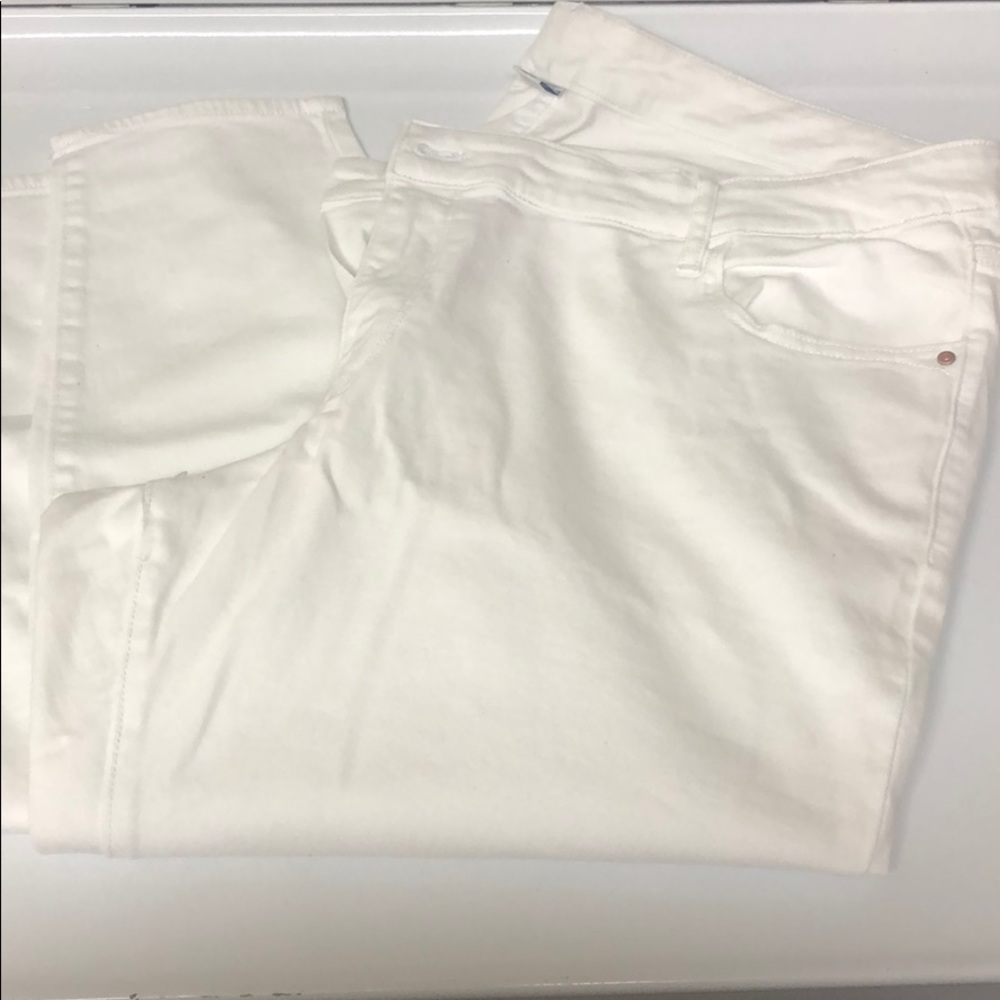 Old Navy White denim jeans